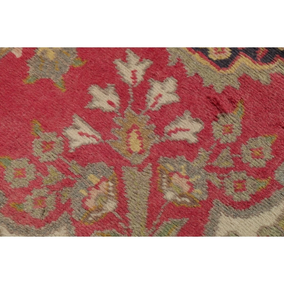 Discount ⌛ Gracewood Hollow Mwashinga Handmade Distressed Medallion Persian Area Rug - 10'3" X 6'8" ⌛ 10 Discount ⌛ Gracewood Hollow Mwashinga Handmade Distressed Medallion Persian Area Rug - 10'3" X 6'8" ⌛ - Image 8